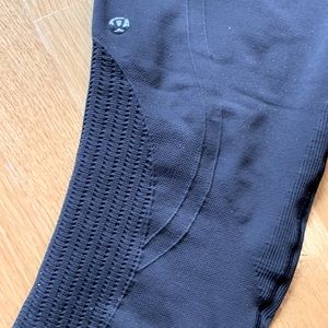 Lululemon Pants - Flow and Go Crops
